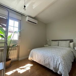Uitgebreide Kamer met een King Size Bed
